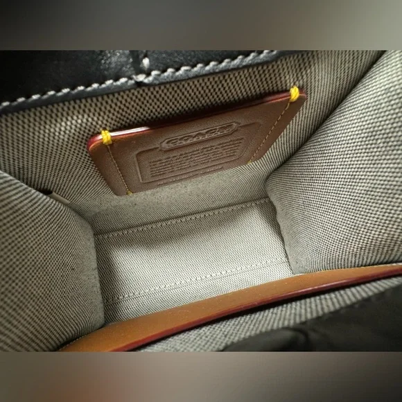 EUC Coach Cashin Mini Tote Crossbody Black Brass - Picture 12 of 14